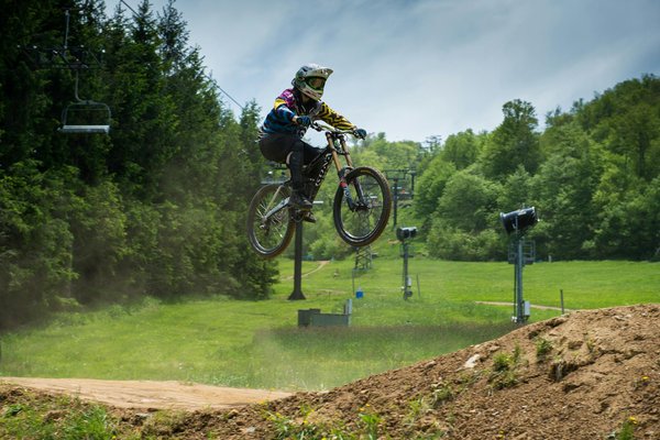 Quali sono i segreti dietro un buon rimbalzo in pallacanestro?